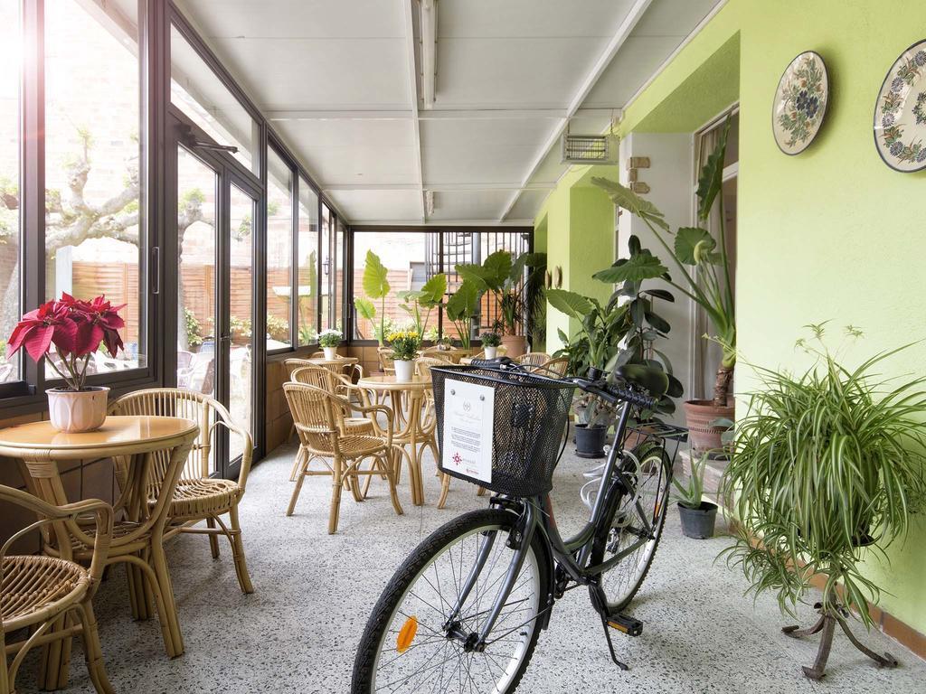 Hostal Fabrellas Caldes de Malavella Zewnętrze zdjęcie