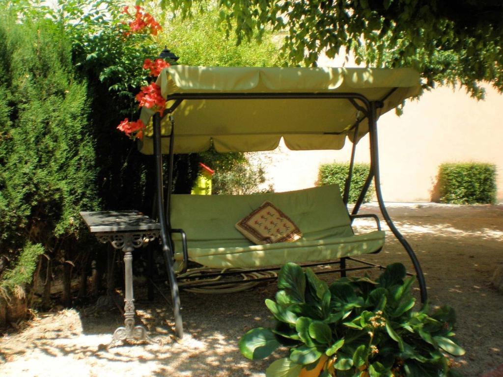 Hostal Fabrellas Caldes de Malavella Zewnętrze zdjęcie